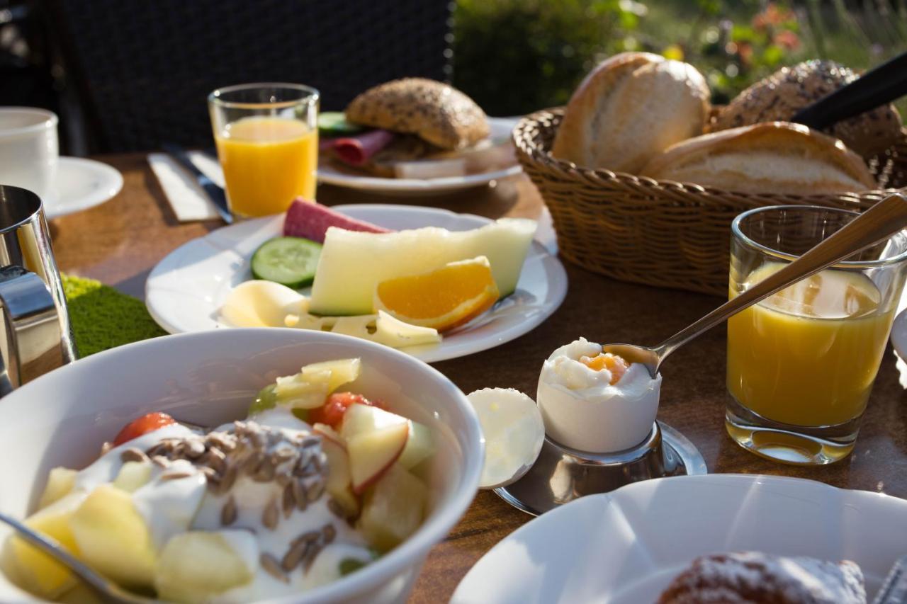 Hotel Restaurant Sonnenlay 3*